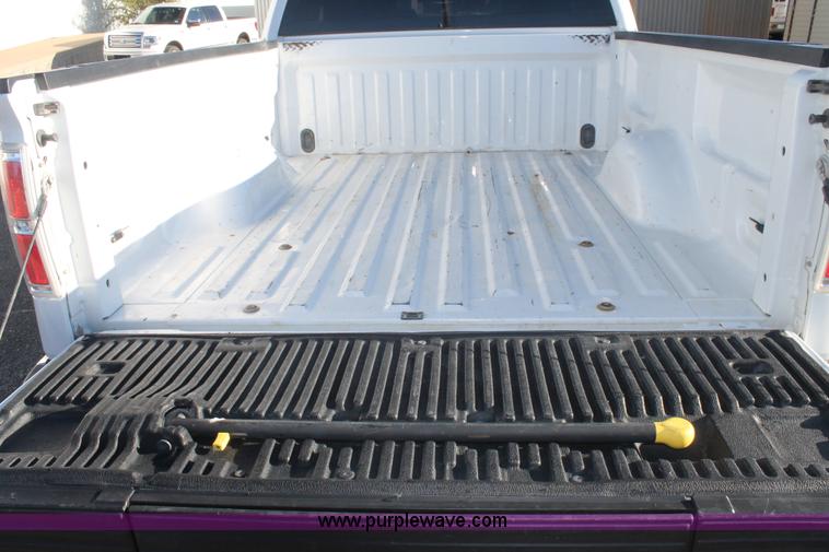 image for item J1404 2010 Ford F150 pickup truck