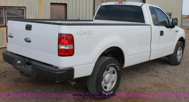 image for item J1409 2007 Ford F150 Ext. Cab pickup truck