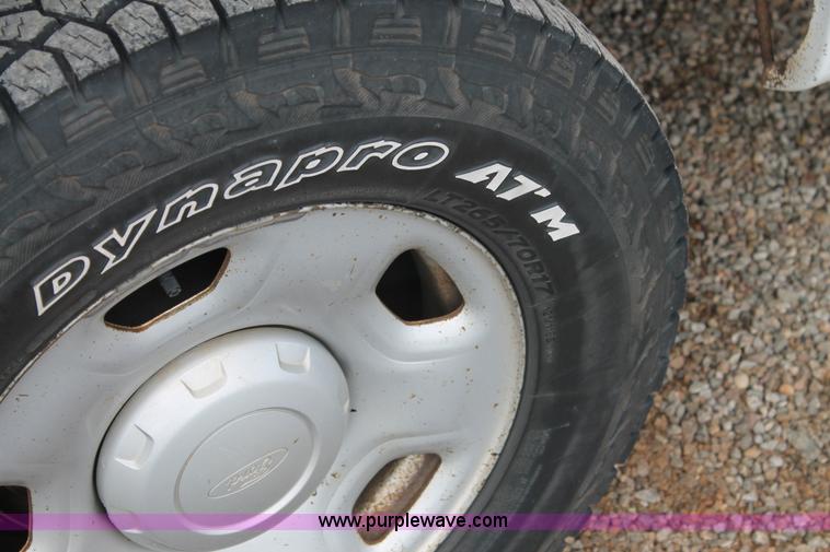 image for item J1409 2007 Ford F150 Ext. Cab pickup truck