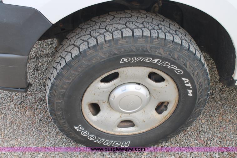 image for item J1409 2007 Ford F150 Ext. Cab pickup truck