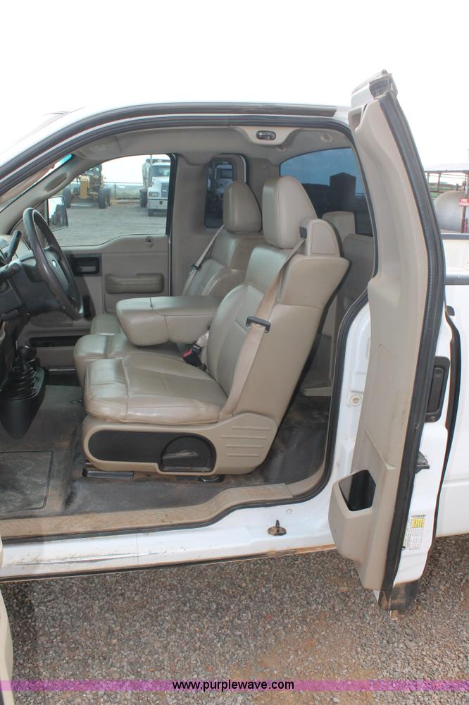 image for item J1409 2007 Ford F150 Ext. Cab pickup truck