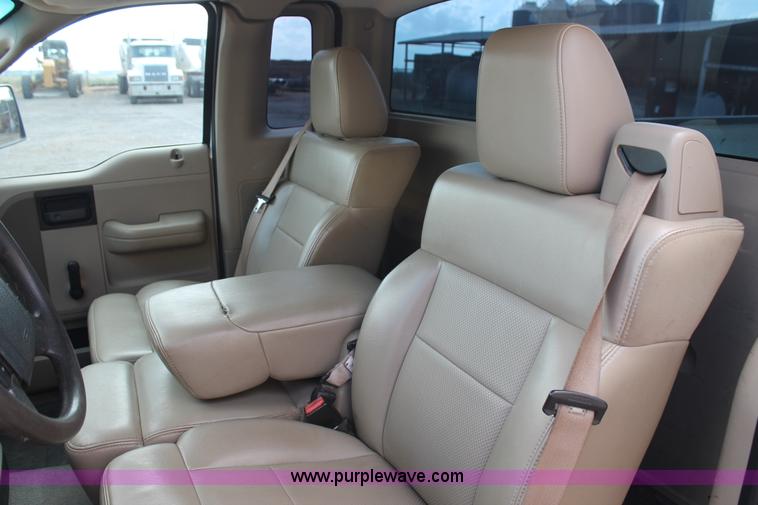 image for item J1409 2007 Ford F150 Ext. Cab pickup truck