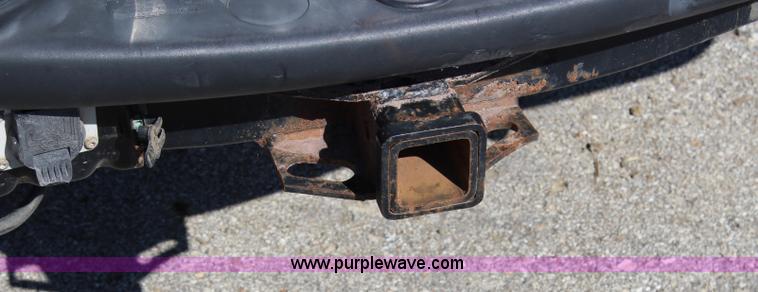 image for item J3538 2005 Ford F350 Super Duty Crew Cab pickup truck