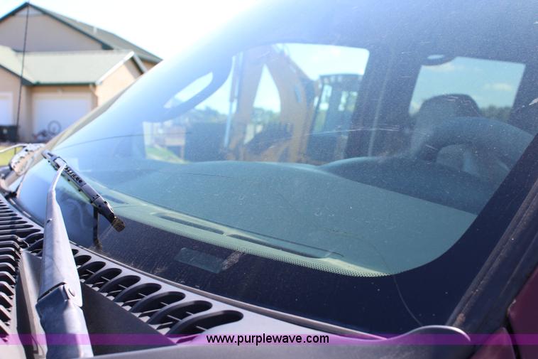 image for item J3538 2005 Ford F350 Super Duty Crew Cab pickup truck