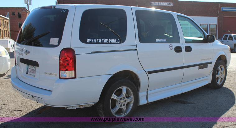 image for item J4283 2007 Chevrolet Uplander van