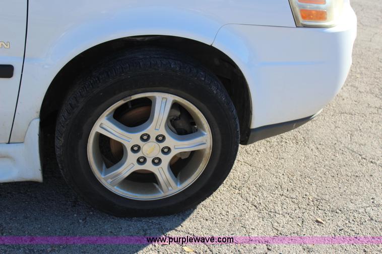 image for item J4284 2007 Chevrolet Uplander van