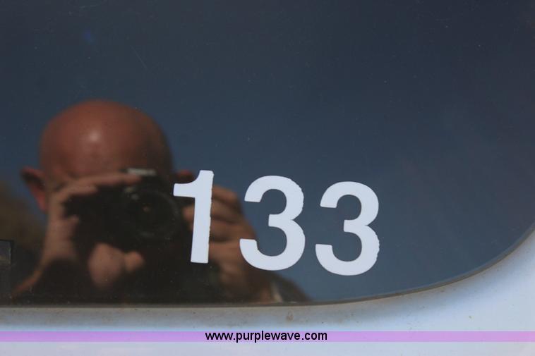 image for item J4284 2007 Chevrolet Uplander van