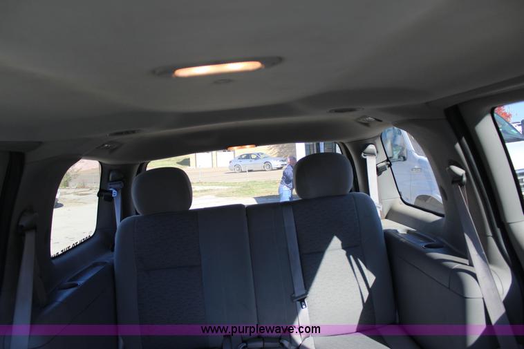 image for item J4285 2008 Chevrolet Uplander van