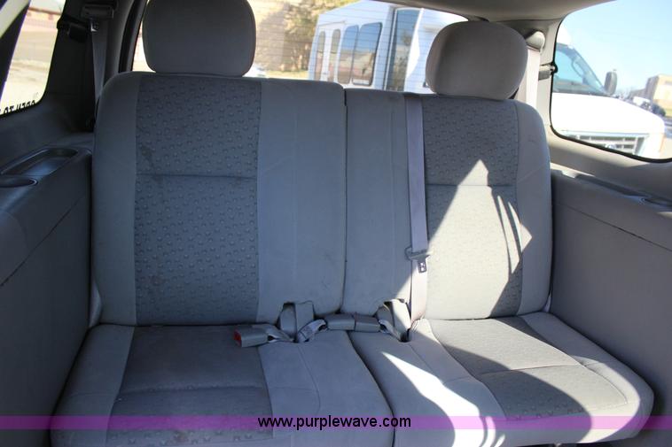 image for item J4285 2008 Chevrolet Uplander van