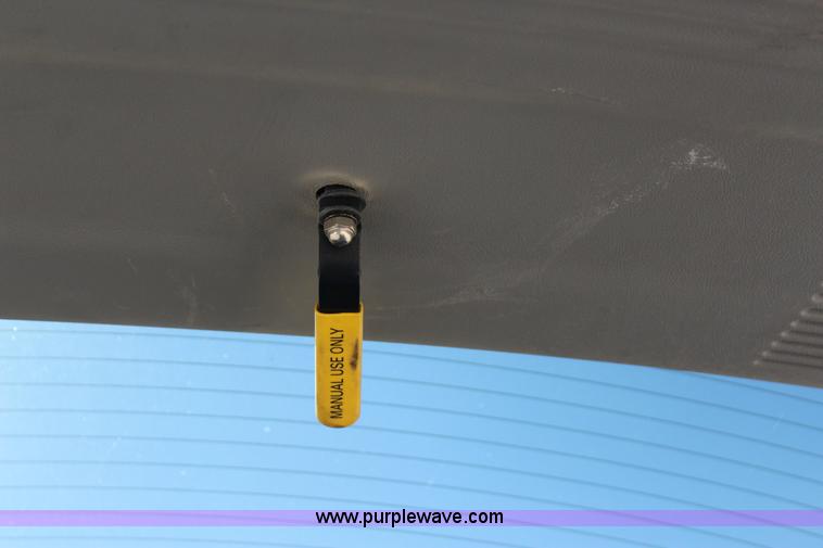 image for item J4285 2008 Chevrolet Uplander van