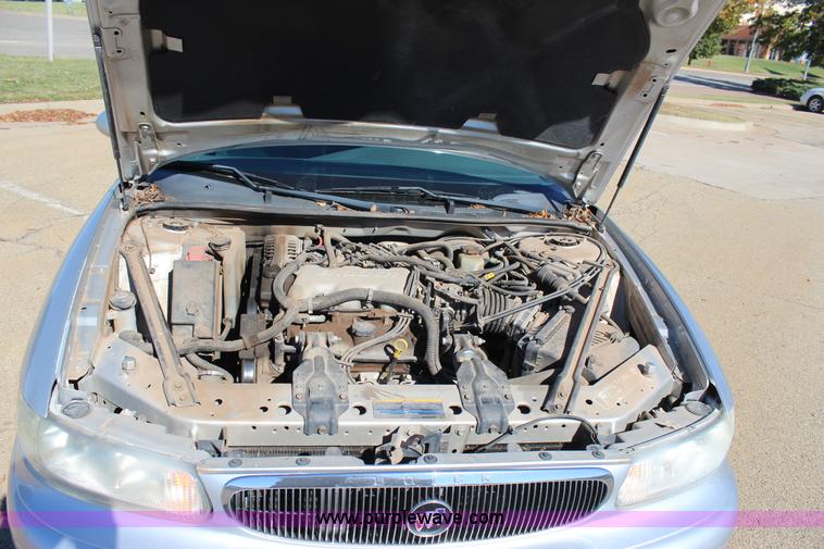 image for item J4291 2005 Buick Century