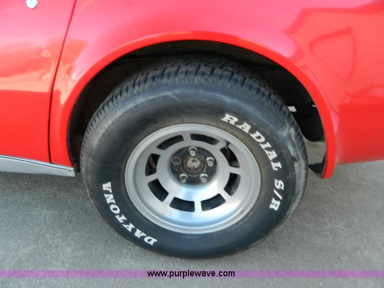 image for item J5163 1976 Chevrolet Corvette