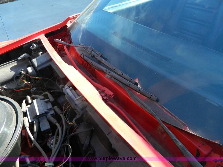 image for item J5163 1976 Chevrolet Corvette