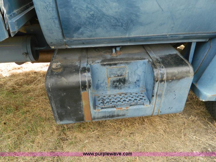 image for item J5169 1979 Chevrolet C60 box truck