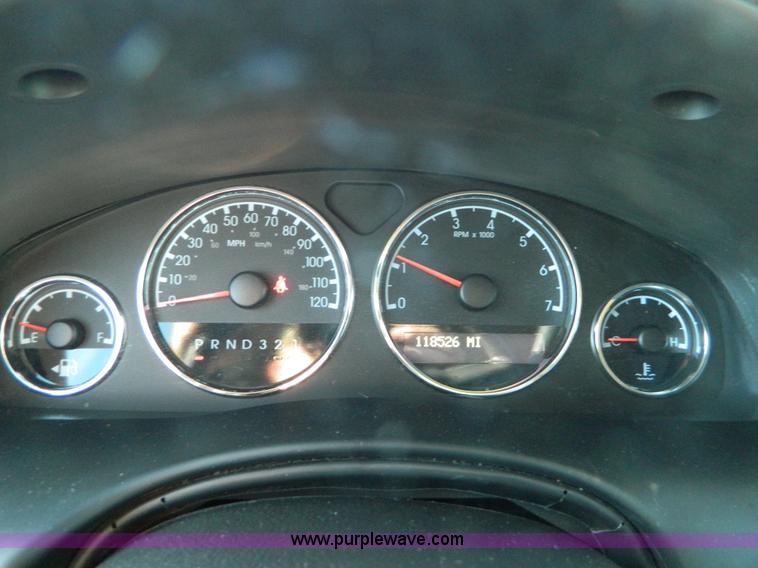 image for item J5239 2007 Chevrolet Uplander van