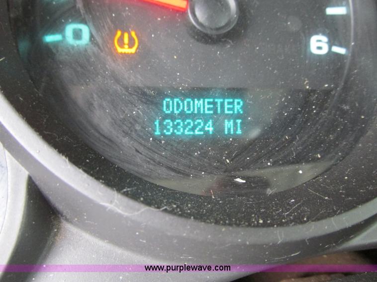 image for item J8739 2008 GMC Sierra 1500 pickup truck