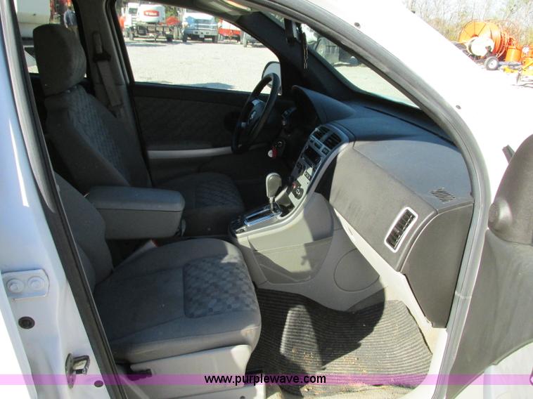 image for item J8749 2009 Chevrolet Equinox LS