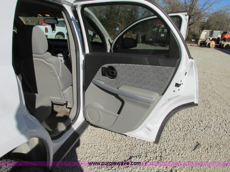 image for item J8749 2009 Chevrolet Equinox LS