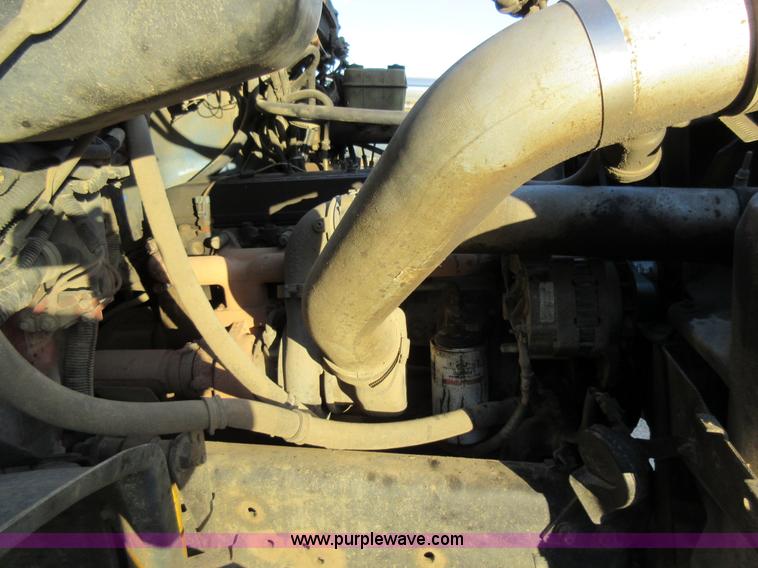 image for item K7541 1999 Freightliner FL70 fuel truck