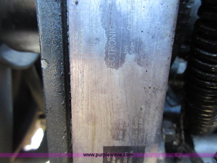 image for item K7541 1999 Freightliner FL70 fuel truck