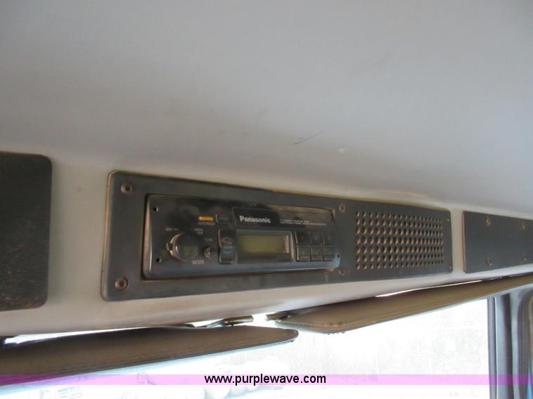 image for item K7541 1999 Freightliner FL70 fuel truck