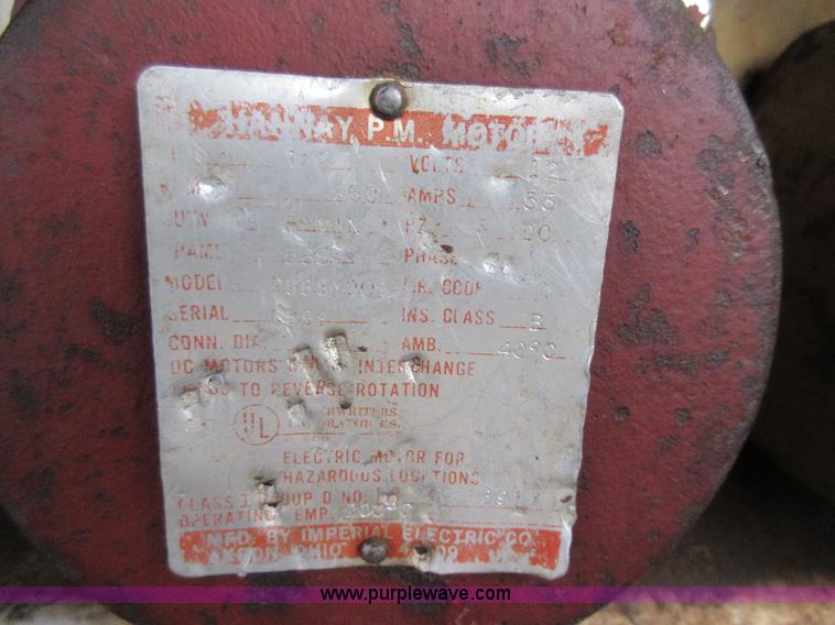 image for item K7543 2001 International 4700 fuel truck