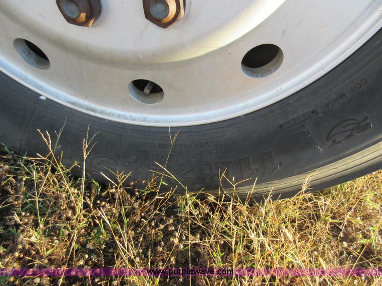 image for item K7544 2000 Freightliner FLD120 fuel truck