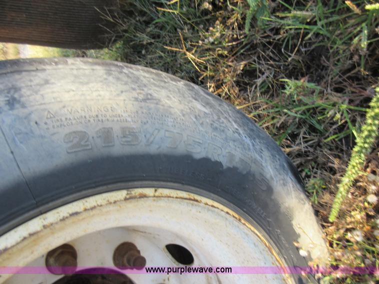 image for item K7544 2000 Freightliner FLD120 fuel truck