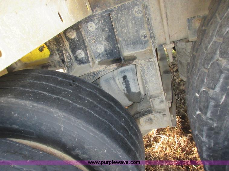 image for item K7544 2000 Freightliner FLD120 fuel truck