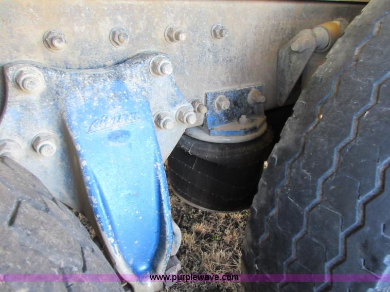 image for item K7544 2000 Freightliner FLD120 fuel truck