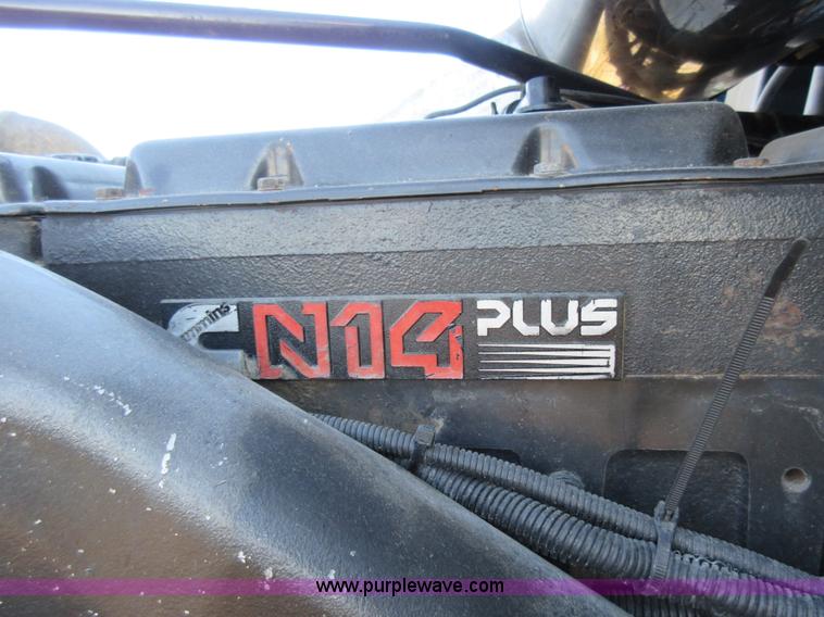 image for item K7544 2000 Freightliner FLD120 fuel truck