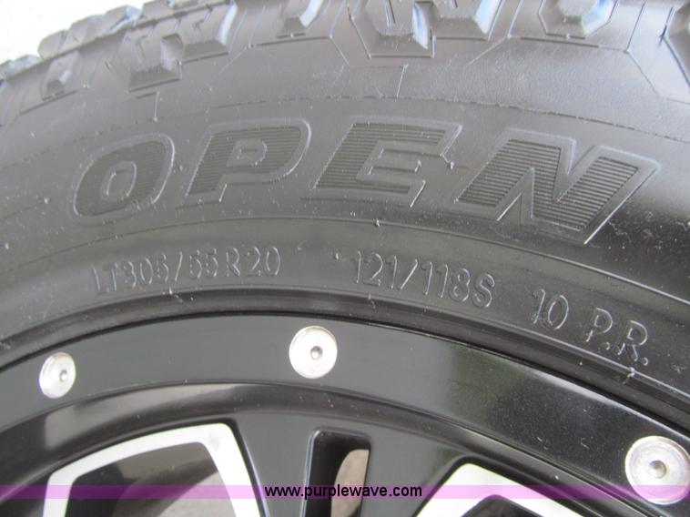 image for item L1819 2007 Ford F150 XLT SuperCrew pickup truck