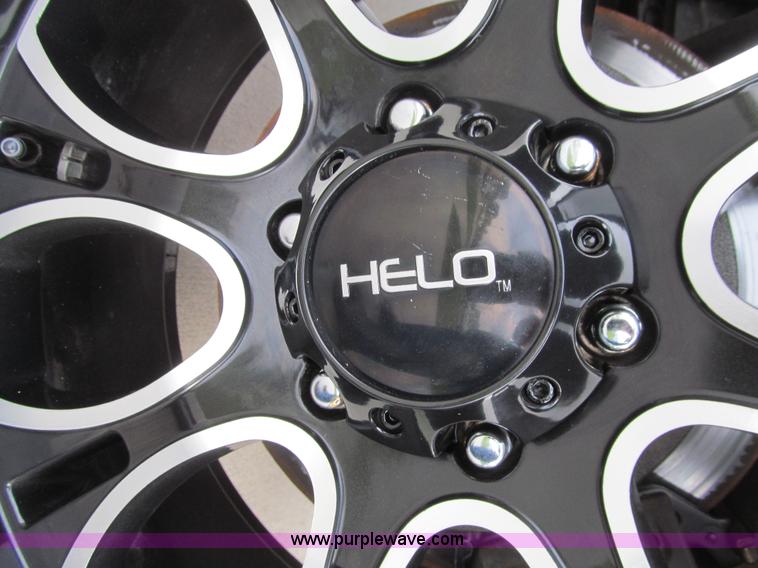 image for item L1819 2007 Ford F150 XLT SuperCrew pickup truck