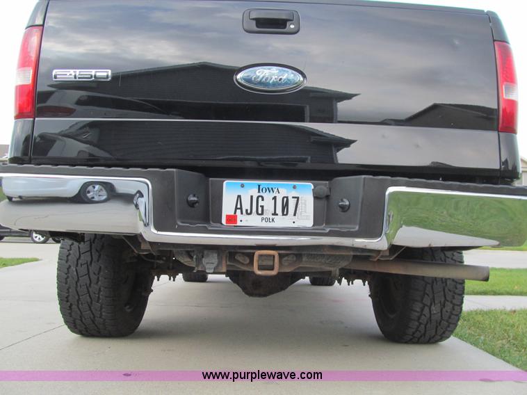 image for item L1819 2007 Ford F150 XLT SuperCrew pickup truck