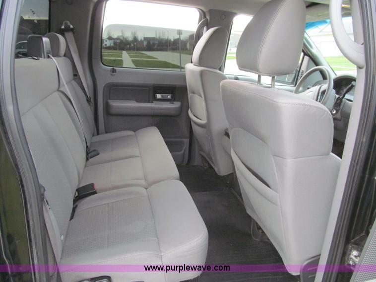 image for item L1819 2007 Ford F150 XLT SuperCrew pickup truck