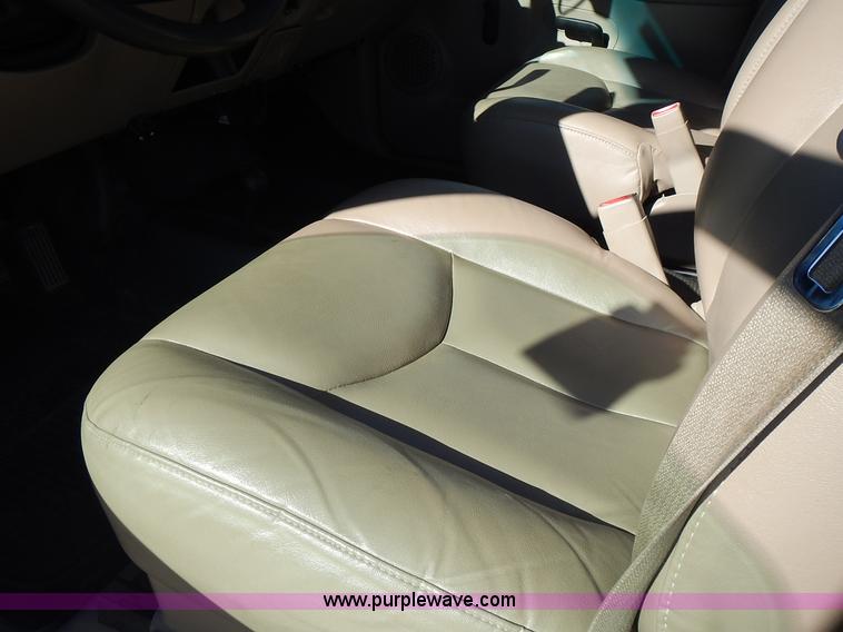 image for item L2372 2004 Chevrolet Silverado 1500 Ext. Cab pickup truck