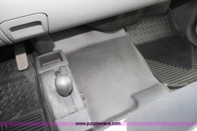 image for item L2378 2008 Chevrolet Silverado 1500 Ext. Cab pickup truck