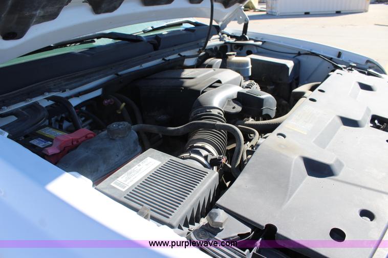 image for item L2378 2008 Chevrolet Silverado 1500 Ext. Cab pickup truck