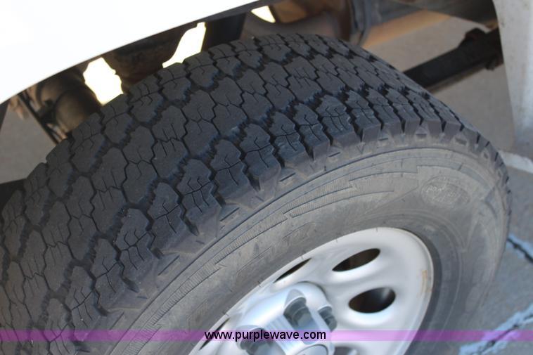 image for item L2378 2008 Chevrolet Silverado 1500 Ext. Cab pickup truck