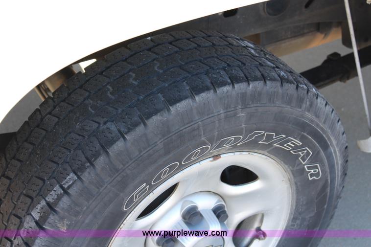 image for item L2382 2004 Chevrolet Silverado 1500 Ext. Cab pickup truck