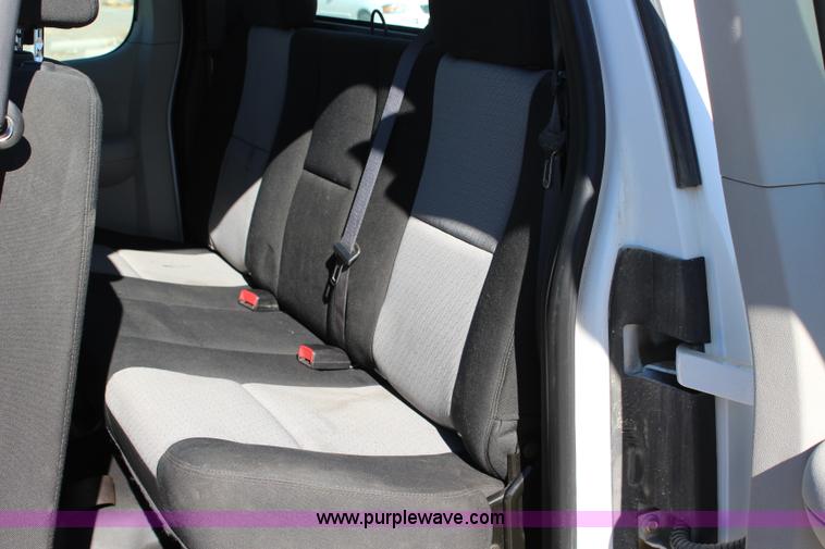 image for item L2383 2008 Chevrolet Silverado 1500 Ext. Cab pickup truck