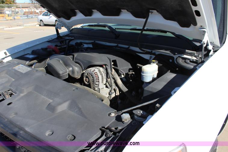 image for item L2383 2008 Chevrolet Silverado 1500 Ext. Cab pickup truck