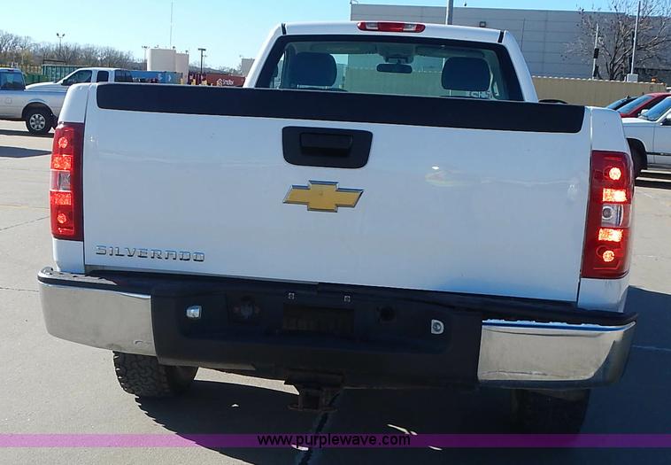 image for item L2393 2008 Chevrolet Silverado 1500 pickup