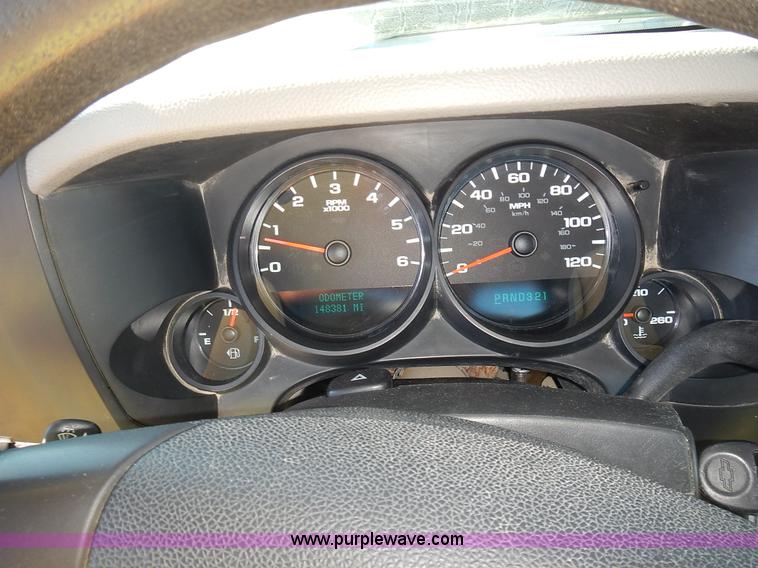 image for item L2393 2008 Chevrolet Silverado 1500 pickup