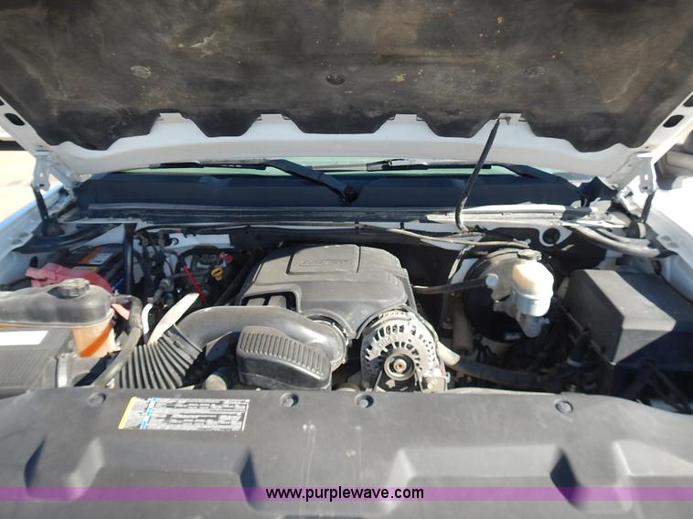 image for item L2393 2008 Chevrolet Silverado 1500 pickup