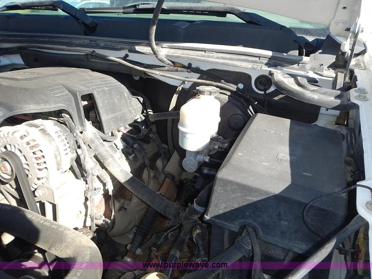 image for item L2393 2008 Chevrolet Silverado 1500 pickup