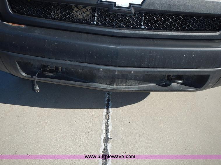 image for item L2393 2008 Chevrolet Silverado 1500 pickup