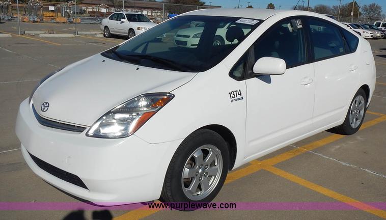 image for item L2394 2008 Toyota Prius