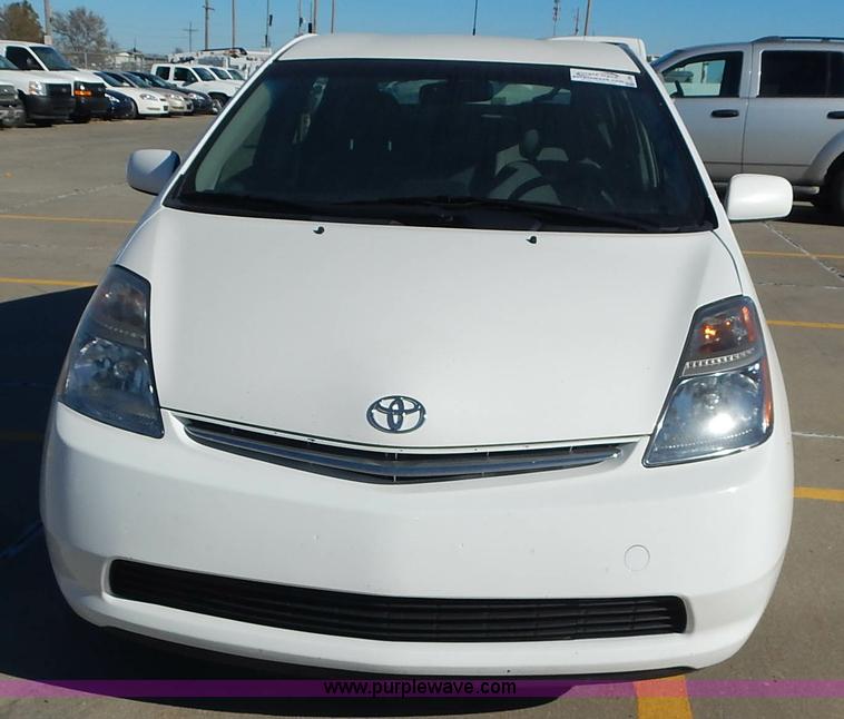 image for item L2394 2008 Toyota Prius