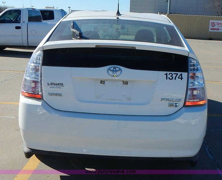 image for item L2394 2008 Toyota Prius